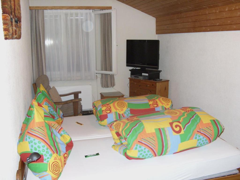 דיסנטיס Hotel Pez Ault חדר תמונה