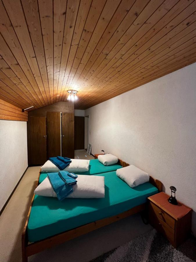 דיסנטיס Hotel Pez Ault מראה חיצוני תמונה